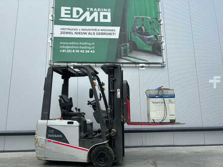 Eléctrica de 4 ruedas 2010  Nissan Heftruck 1N1L18Q (3)