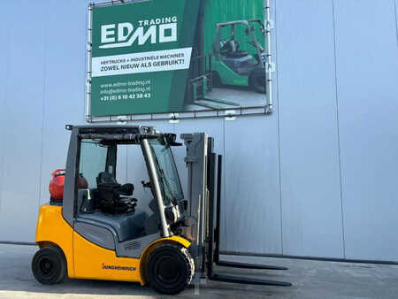 Carretilla elevadora GLP 2016  Jungheinrich Heftruck TFG 425s (2)