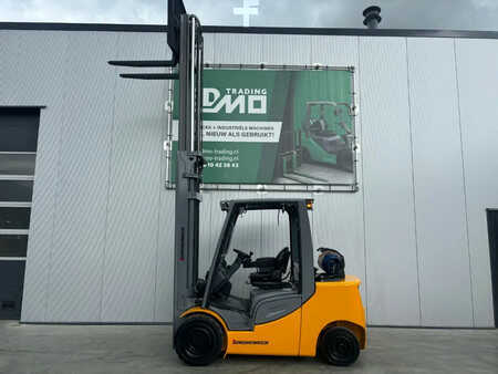 Wózki gazowe 2017  Jungheinrich Heftruck TFG430s (3)