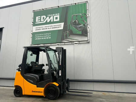 Gas gaffeltruck 2012  Jungheinrich TFG320s Heftruck (3)