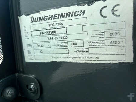Gázüzemű targoncák 2008  Jungheinrich Heftruck TFG425s (8)