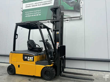 4-wiel elektrische heftrucks 2017  CAT Lift Trucks Heftruck EP20PN (1)