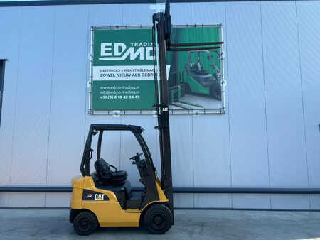 Chariots élévateurs diesel 2010  CAT Lift Trucks Heftruck Diesel DP15N (2)