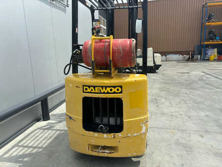 LPG heftrucks 2000  Daewoo Heftruck GC30E (4)