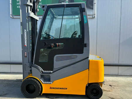 Elektro čtyřkolový VZV 2019  Jungheinrich Heftruck EFG S30s (4)