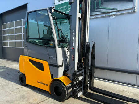 Elektro čtyřkolový VZV 2019  Jungheinrich Heftruck EFG S30s (7)