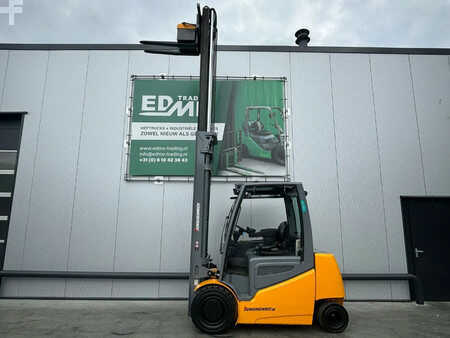 Elektro čtyřkolový VZV 2019  Jungheinrich Heftruck EFG 535ks (2)