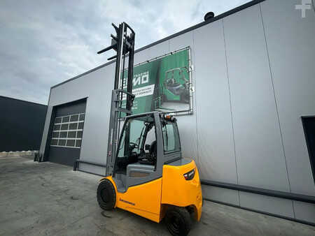 Elektro čtyřkolový VZV 2019  Jungheinrich Heftruck EFG 535ks (5)