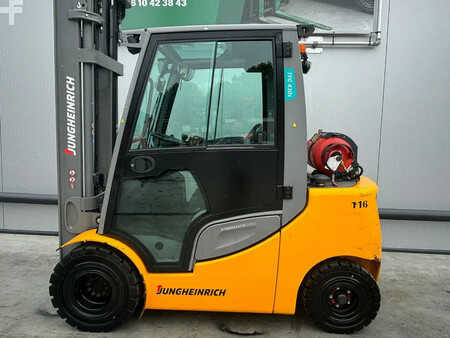 Empilhador a gás 2020  Jungheinrich Heftruck TFG 430s 600DZ (5)