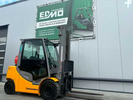 Empilhador a gás 2020  Jungheinrich Heftruck TFG430s (6)