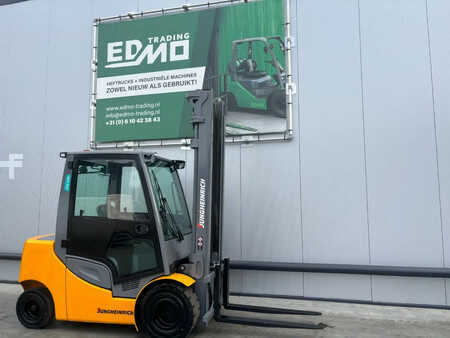 Empilhador diesel 2019  Jungheinrich Heftruck Diesel DFG 430s (1)