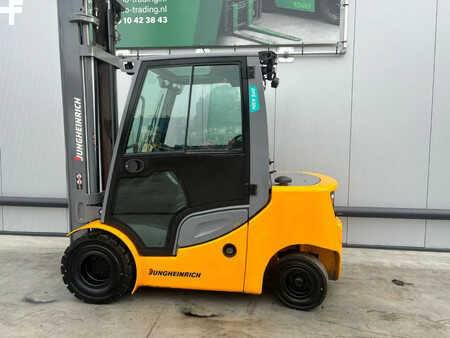 Empilhador diesel 2019  Jungheinrich Heftruck Diesel DFG 430s (2)