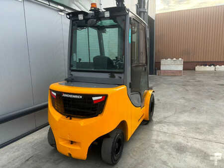 Empilhador diesel 2019  Jungheinrich Heftruck Diesel DFG 430s (5)
