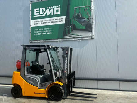 Empilhador diesel 2016  Jungheinrich Heftruck TFG425s (1)