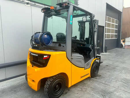 Carretilla elevadora GLP 2016  Jungheinrich TFG425s Heftruck (6)