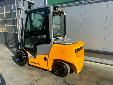 Diesel gaffeltruck 2019  Jungheinrich DFG430 Heftruck Diesel (4)