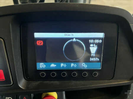 Carretilla elevadora GLP 2016  Jungheinrich TFG425s Heftruck (10)