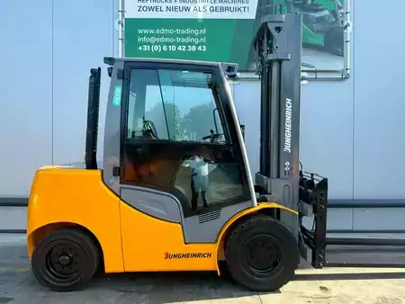 Dieseltruck 2016  Jungheinrich DFG550 Heftruck Diesel (2)