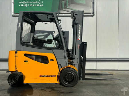 Elektro čtyřkolový VZV 2018  Jungheinrich EFG430k Heftruck (1)