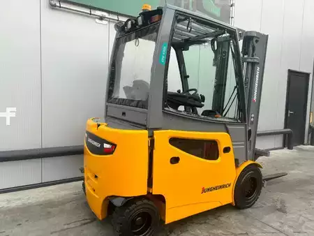 Elektryczne 4-kołowe 2018  Jungheinrich EFG430k Heftruck (3)