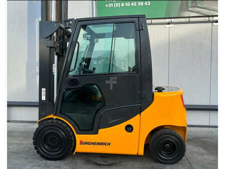 Dieseltruck 2009  Jungheinrich DFG425s Heftruck (5)
