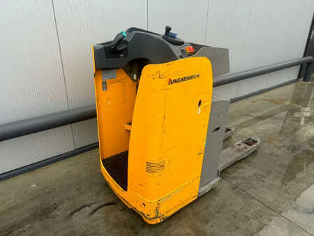 Ledestabler 2017  Jungheinrich orderpicker ESE 120 (2)