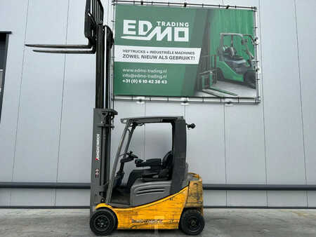 Sähkö - 4 pyör 2019  Jungheinrich EFG320 Heftruck (2)