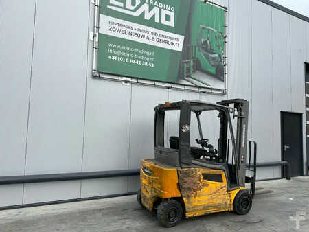 Sähkö - 4 pyör 2019  Jungheinrich EFG320 Heftruck (6)