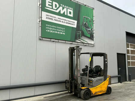 Sähkö - 4 pyör 2019  Jungheinrich EFG320 Heftruck (3)