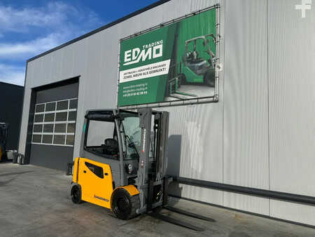Chariots électriques à 4 roues 2019  Jungheinrich EFG 430k Heftruck (2)