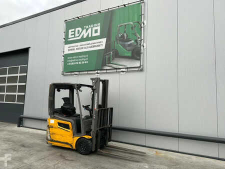 Chariots électriques à 4 roues 2018  Jungheinrich EFG216k Heftruck (2)