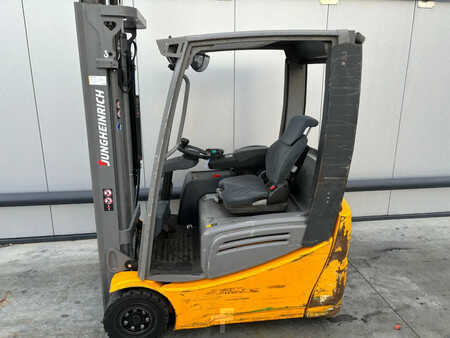 Chariots électriques à 4 roues 2018  Jungheinrich EFG216k Heftruck (3)