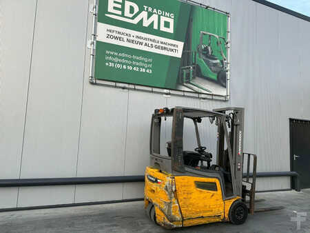 Chariots électriques à 4 roues 2018  Jungheinrich EFG216k Heftruck (2)