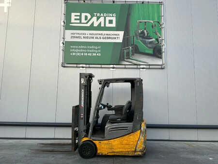 Chariots électriques à 4 roues 2018  Jungheinrich EFG216k Heftruck (4)