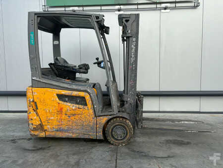 Chariots électriques à 4 roues 2018  Jungheinrich EFG216k Heftruck (6)