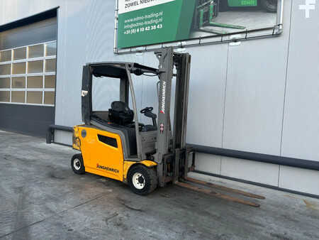 Sähkö - 4 pyör 2019  Jungheinrich EFG320 Heftruck (2)