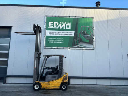 Sähkö - 4 pyör 2019  Jungheinrich EFG320 Heftruck (3)