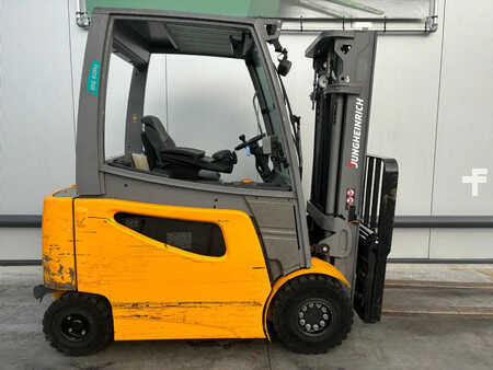 Carrelli elettrici 4 ruote - Jungheinrich EFG425ks Heftruck (4)