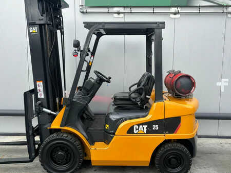 Gas gaffeltruck 2019  CAT Lift Trucks GP25N Heftruck (2)