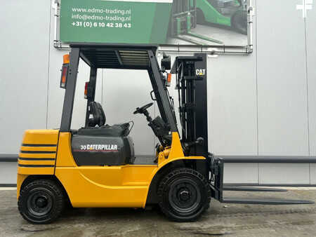 Chariots élévateurs diesel - CAT Lift Trucks 2.5 Diesel Heftruck (2)