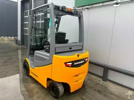 Eléctrico - 4 rodas 2016  Jungheinrich Heftruck (3)