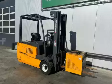 Eléctrica de 4 ruedas 2001  Jungheinrich EFG DF 20 Heftruck (5)