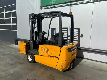 Eléctrica de 4 ruedas 2001  Jungheinrich EFG DF 20 Heftruck (6)