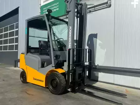 Carretilla elevadora diésel 2018  Jungheinrich DFG320 Heftruck Diesel (9)