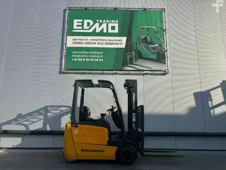 Eléctrica de 4 ruedas 2001  Jungheinrich EFGDF 18 Heftruck (1)