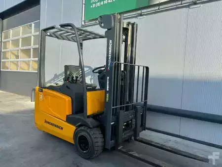 Eléctrica de 4 ruedas 2001  Jungheinrich EFGDF 18 Heftruck (3)