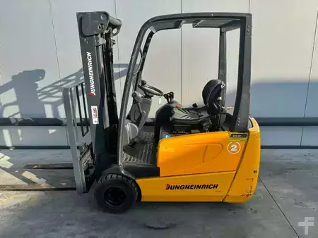 Eléctrica de 4 ruedas 2001  Jungheinrich EFGDF 18 Heftruck (6)