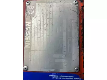 Gázüzemű targoncák 2005  Nissan 1,5 Heftruck (8)