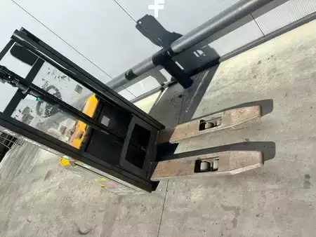 Stapelaars 2016  Jungheinrich Stapelaar EJC 112 (3)