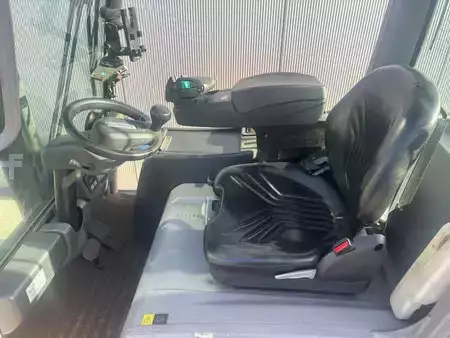 Eléctrica de 4 ruedas 2019  Jungheinrich EFG320 Heftruck (3)